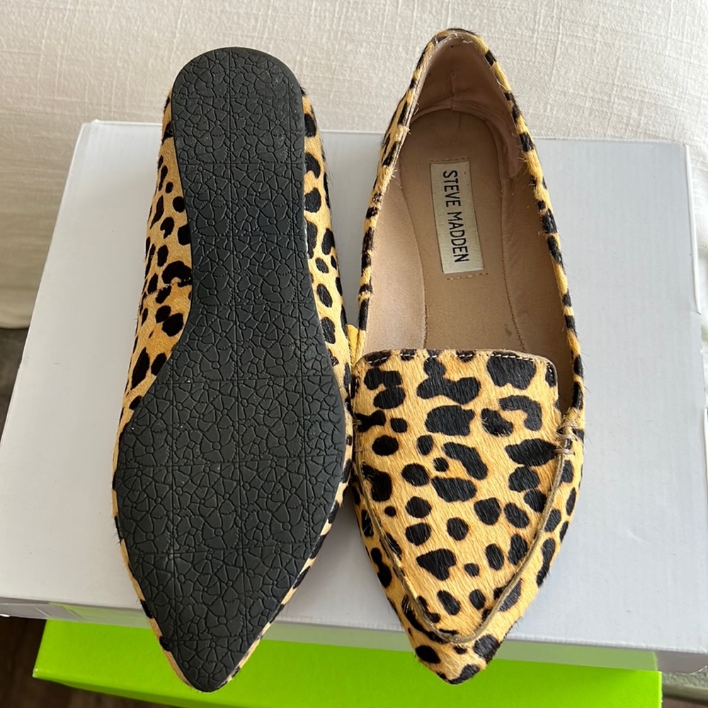 Steve Madden flaps